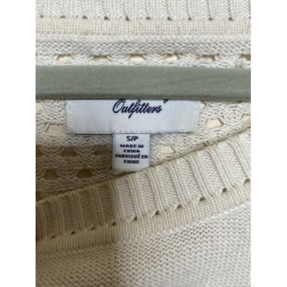AMERICAN EAGLE IVORY COLOR CABLE KNIT SWEATER SIZE S/P - Picture 4 of 6